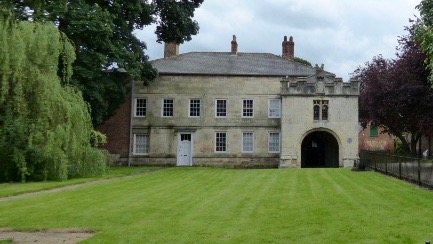 Bishop's Palace, Howden