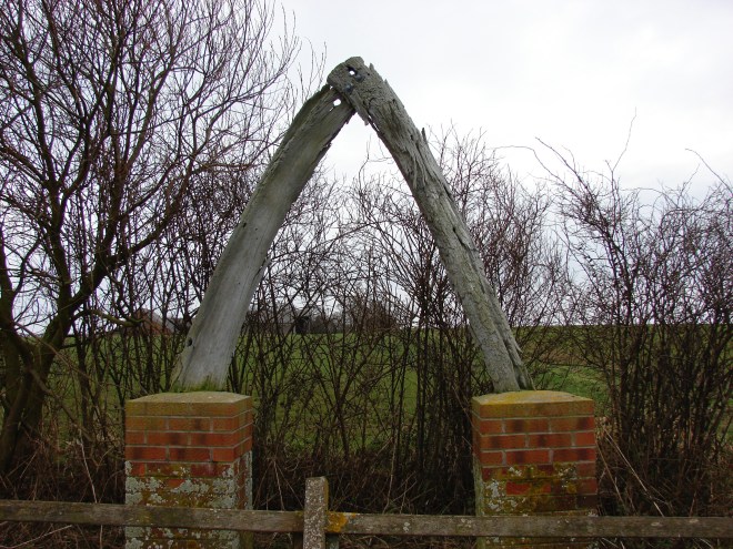 whalebone arch Pat.JPG